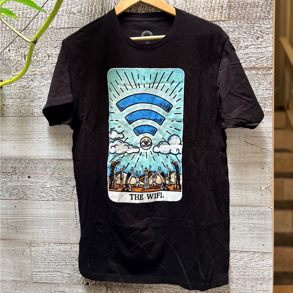 Spiritual Being | Funny "The Wifi" Tarot Card Graphic Tee - Unisex M, Black/Blue